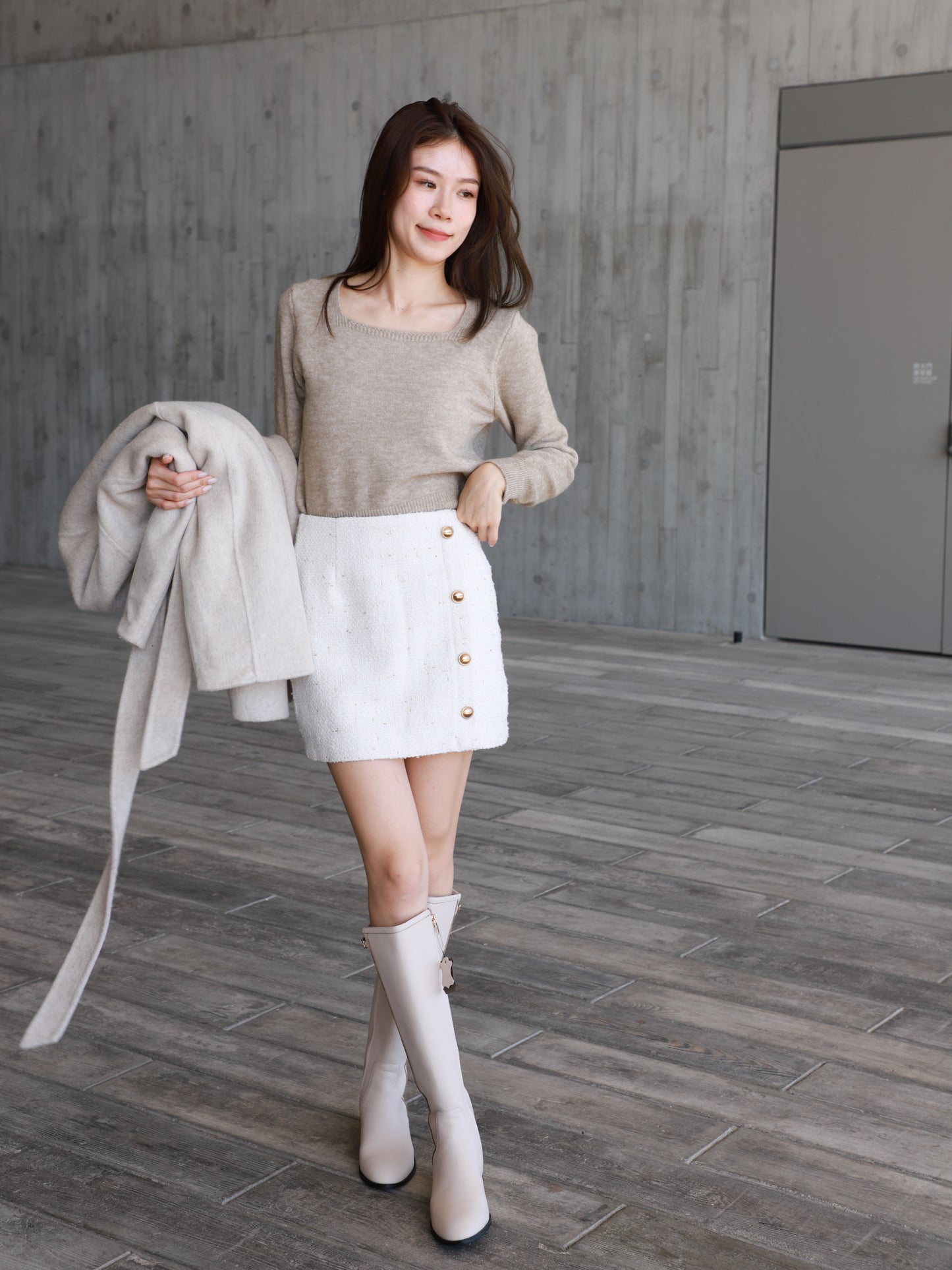 Square Neck Long Sleeves Top