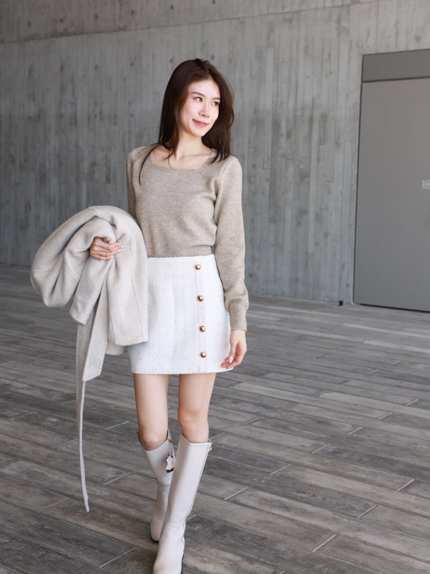 Square Neck Long Sleeves Top