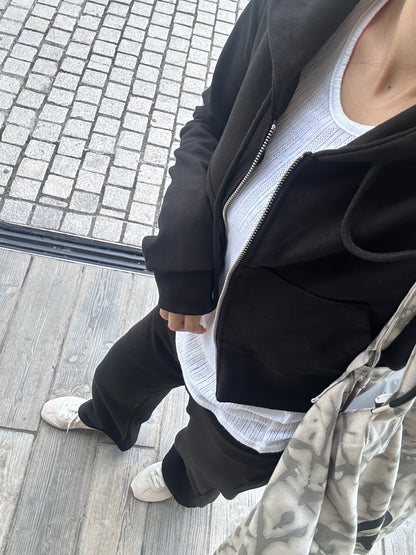 Sporty & Chic Jacket & Pants Set