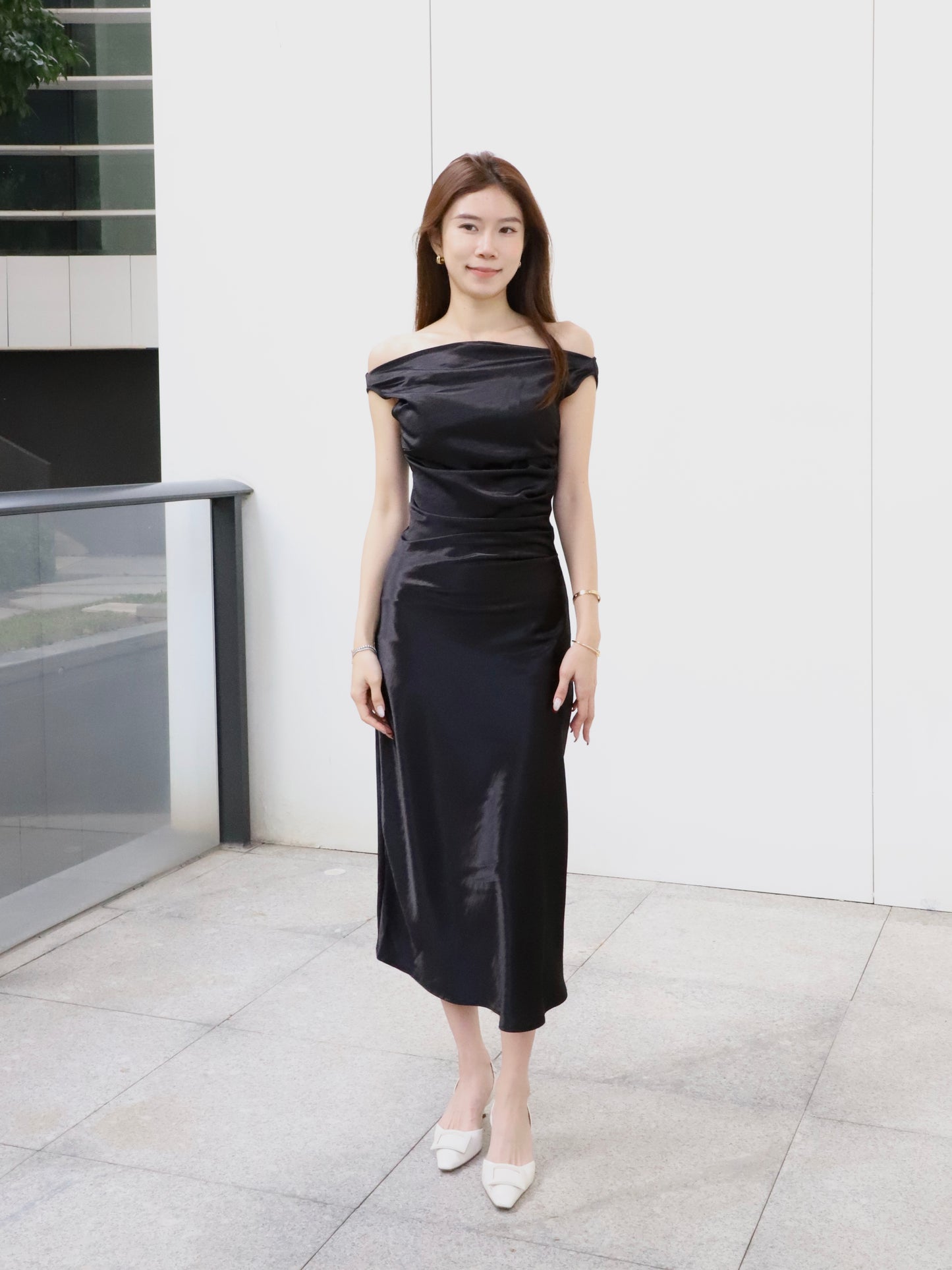 ashchic made One side off silk maxi dress