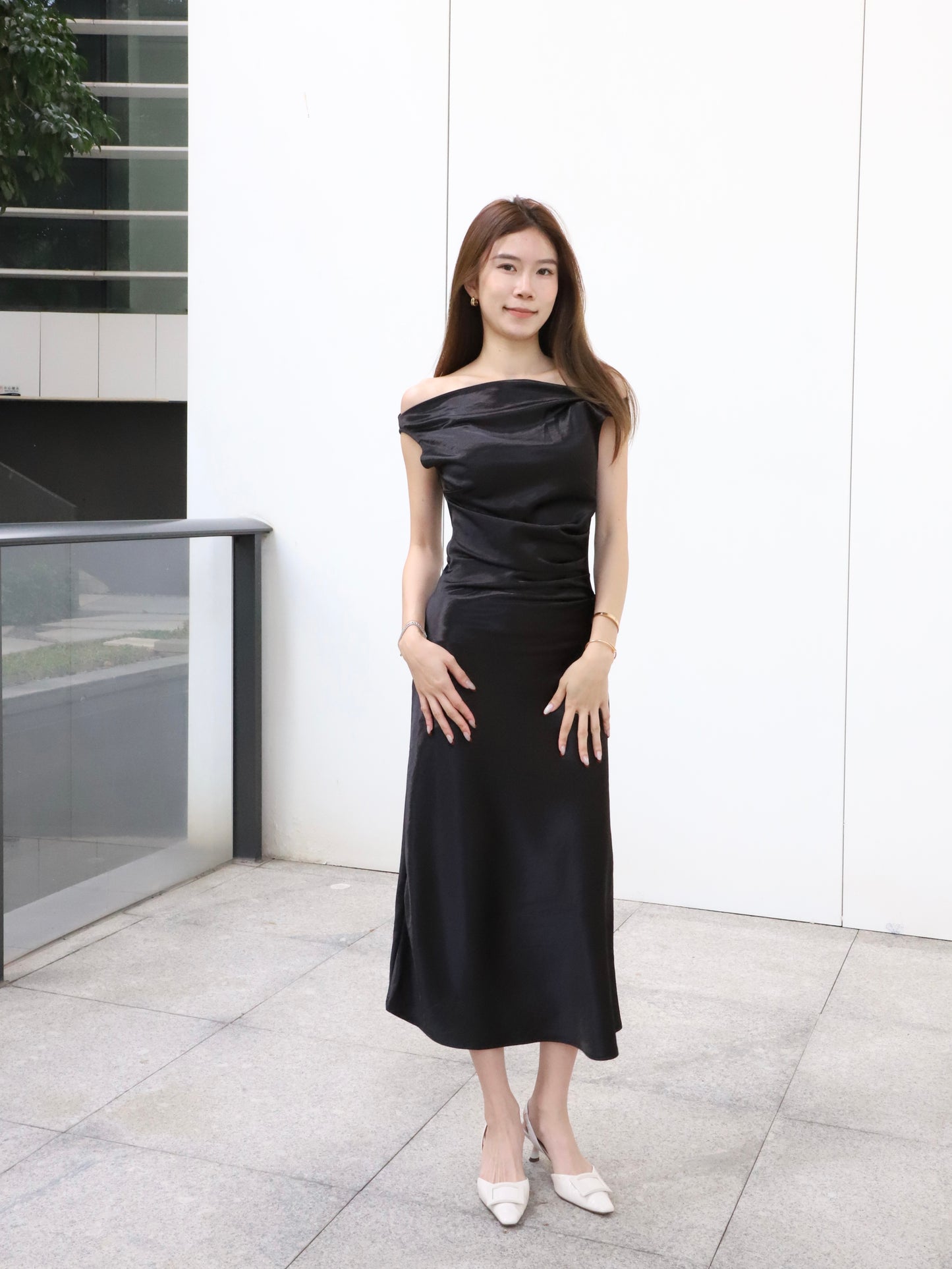 ashchic made One side off silk maxi dress