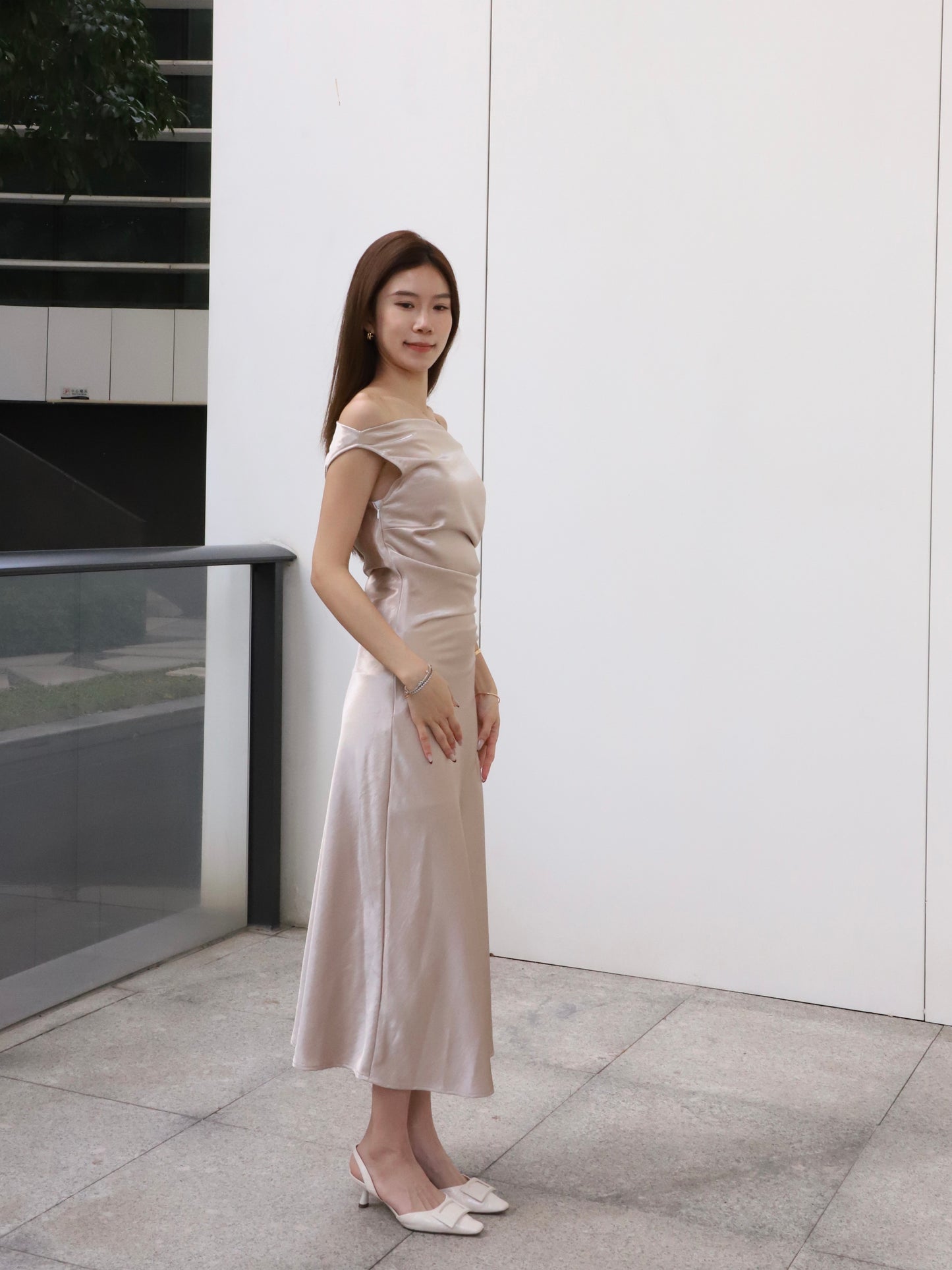 ashchic made One side off silk maxi dress