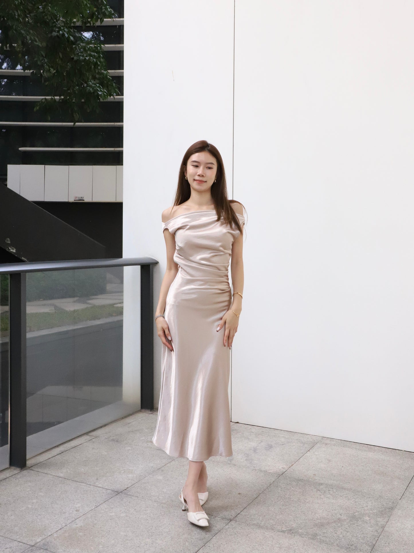 ashchic made One side off silk maxi dress