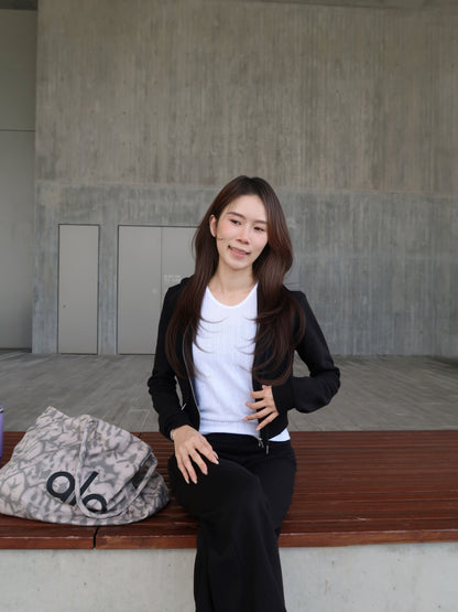 Sporty & Chic Jacket & Pants Set