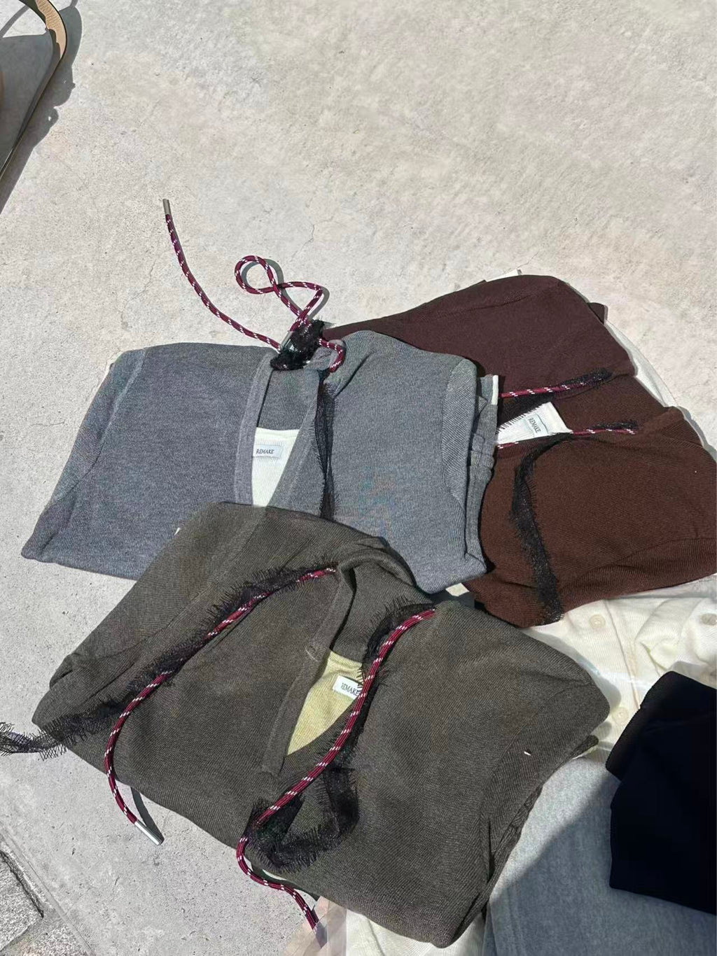 Mix Collar Tied Knitted Hoodie