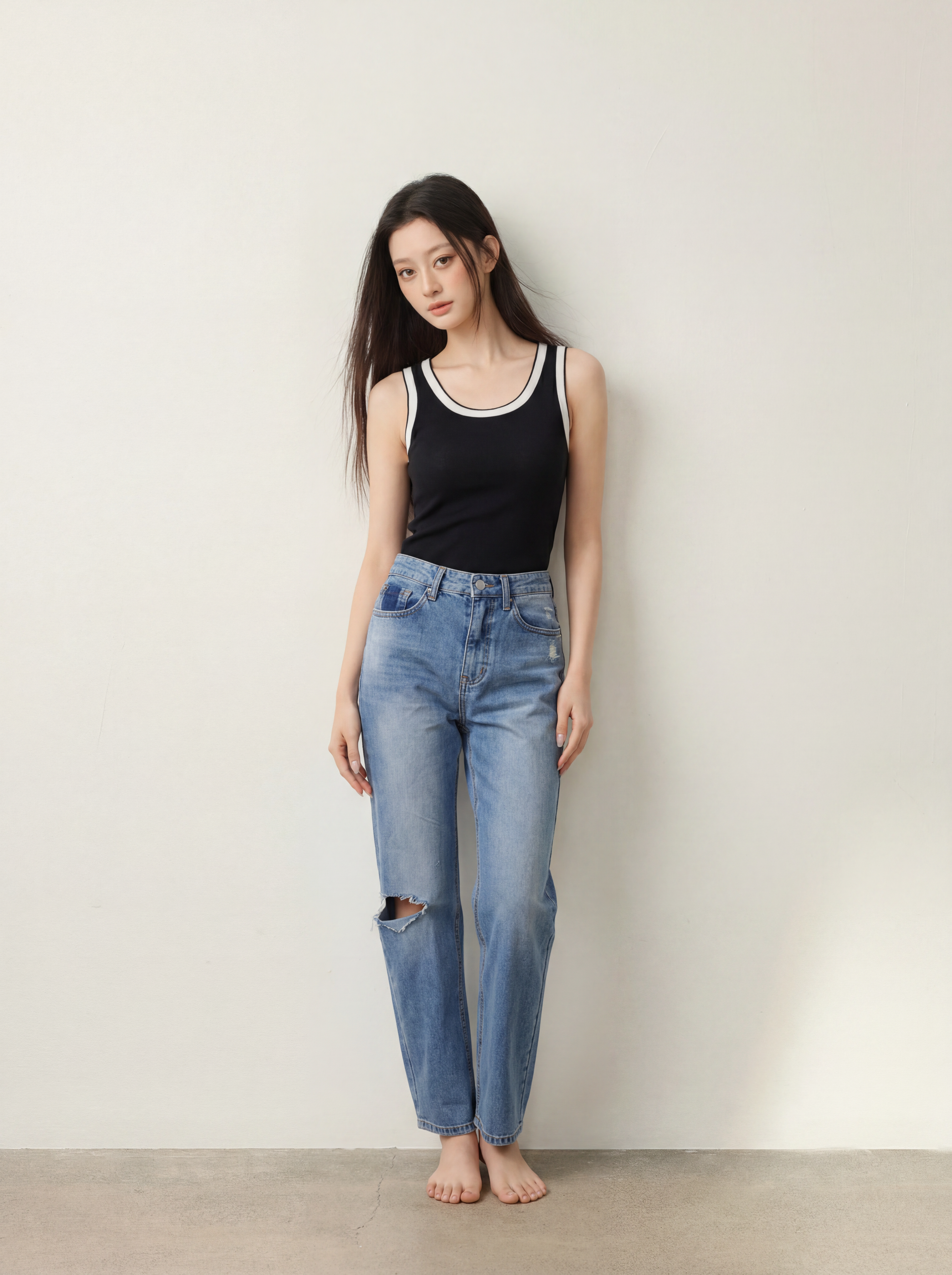 Knitted Outline Tank Top