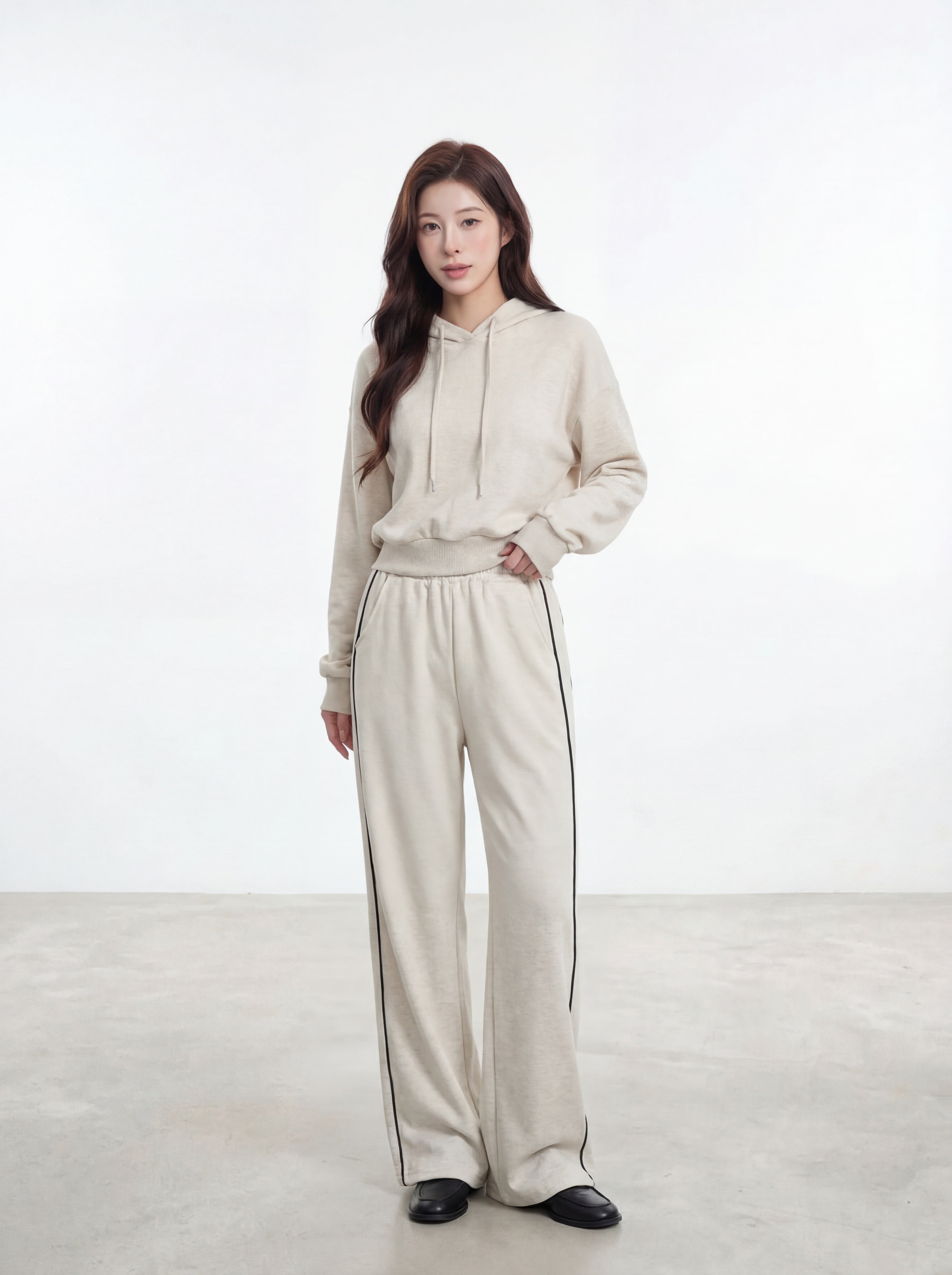 Obe Zipped Cropped Sweater