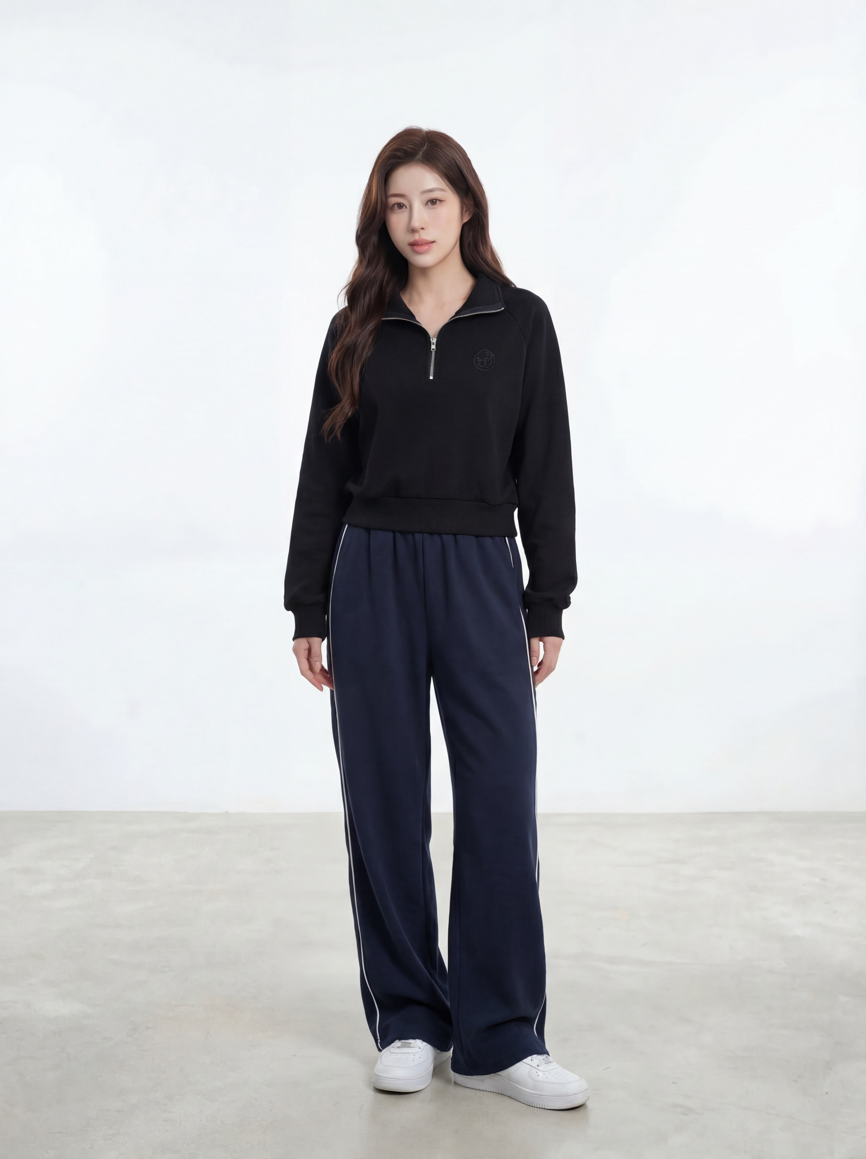 Obe Zipped Cropped Sweater