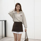 V Neck Collar Sweatshirt