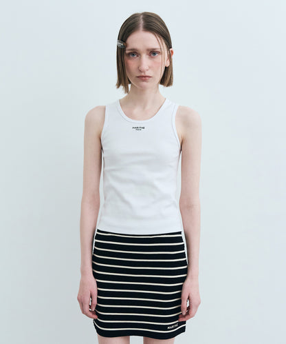 W U NECK SLEEVELESS