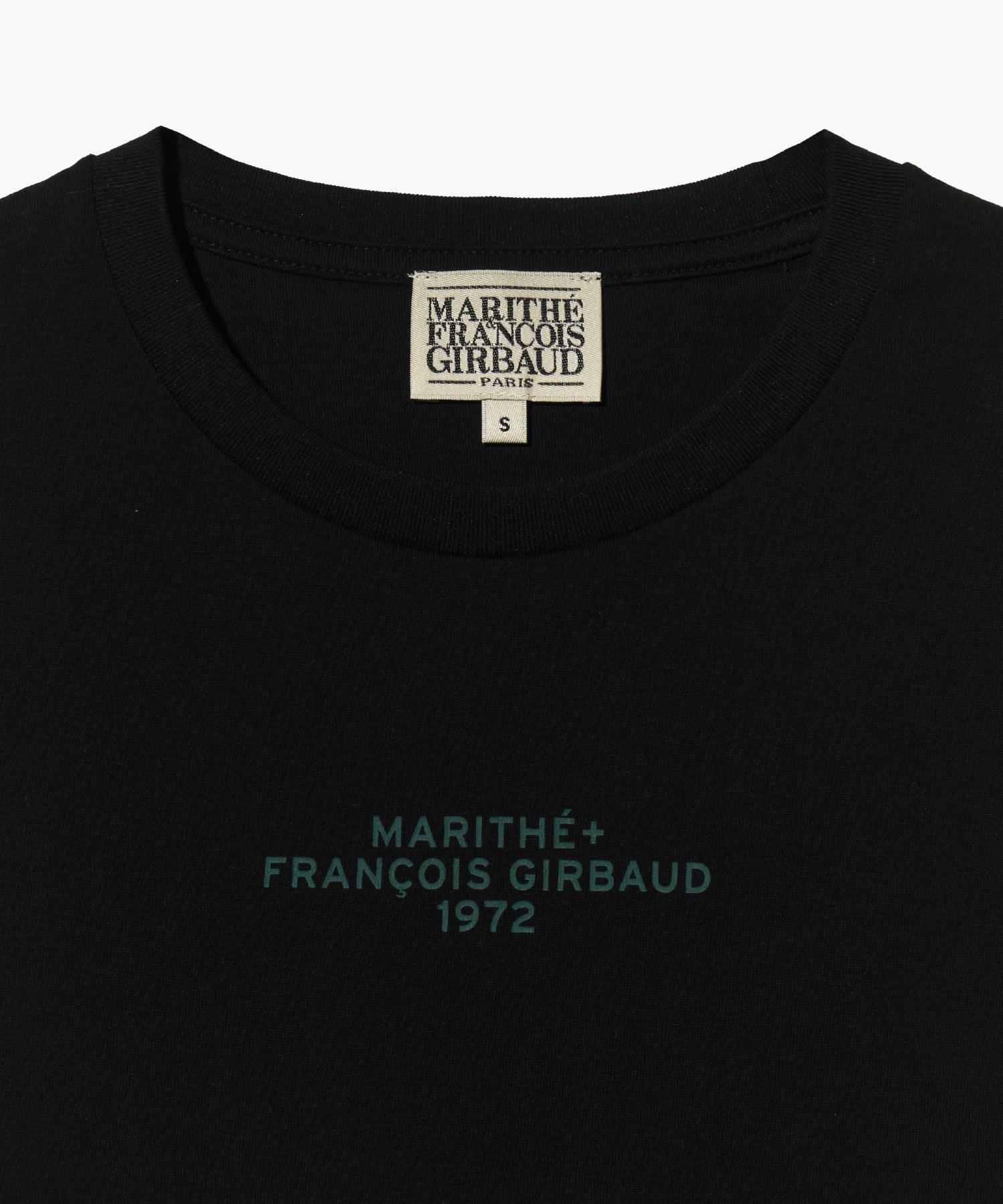 W LETTERING CROP TEE