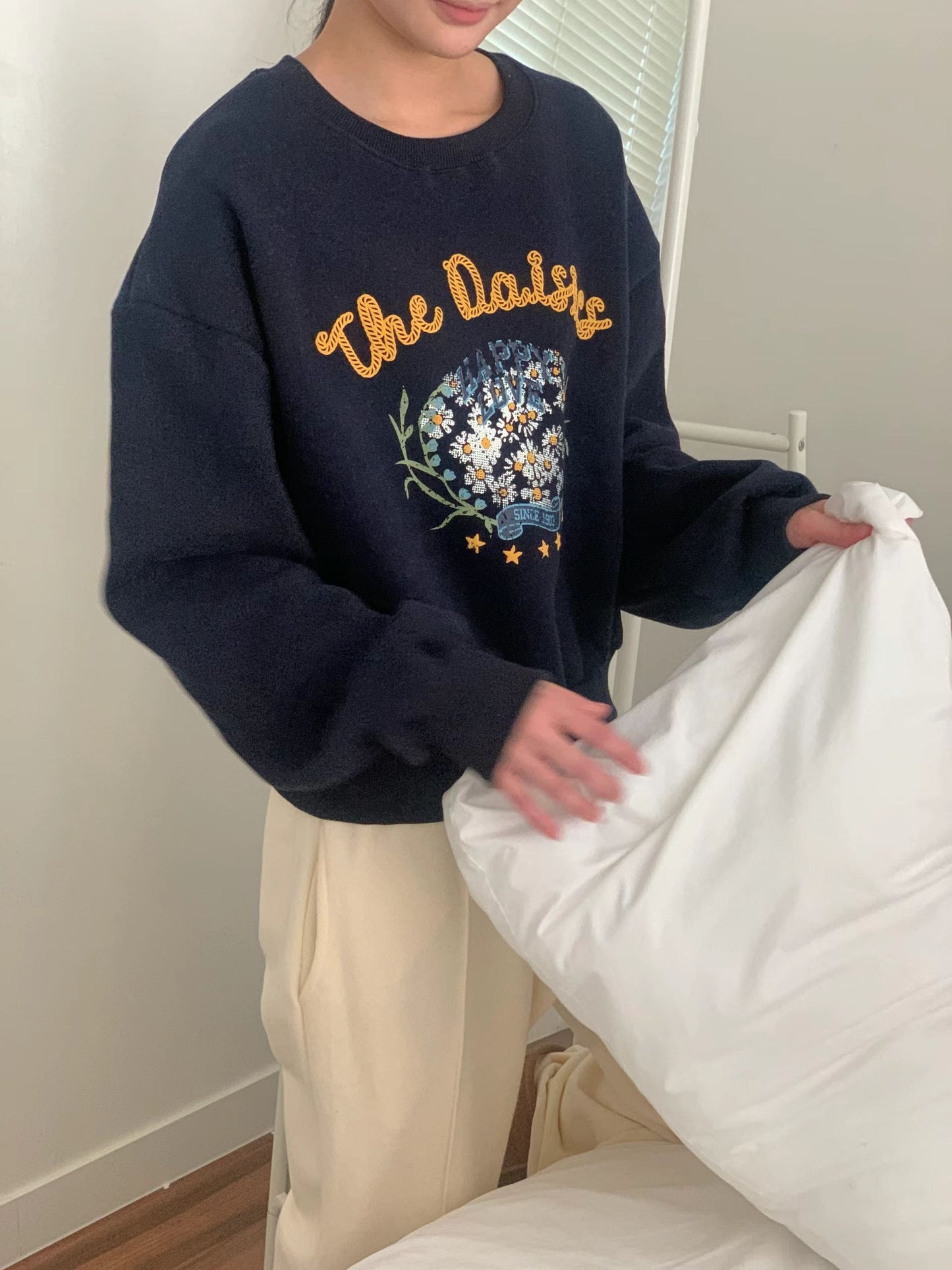 The Daisy Fleece Sweatshirt