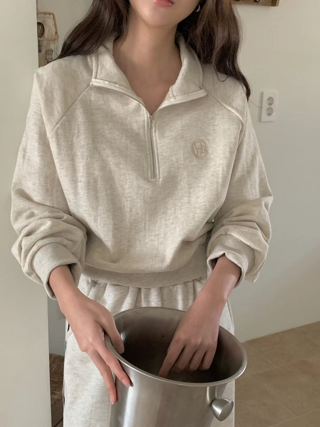 Obe Zipped Cropped Sweater