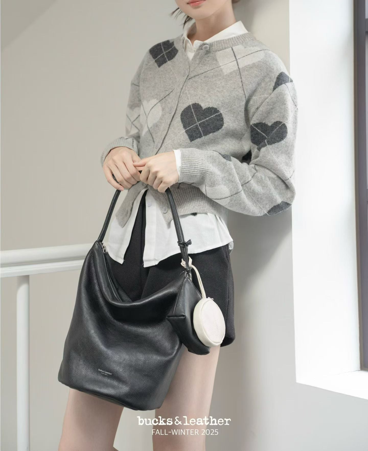 Circle Bucket Bag (with coin bag)