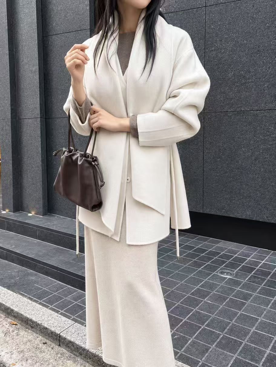 Wide Collar Tie Coat
