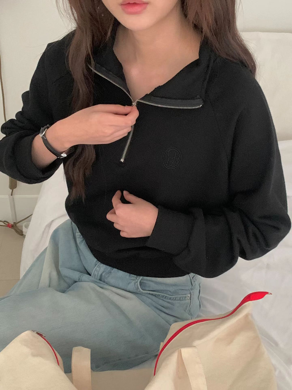 Obe Zipped Cropped Sweater