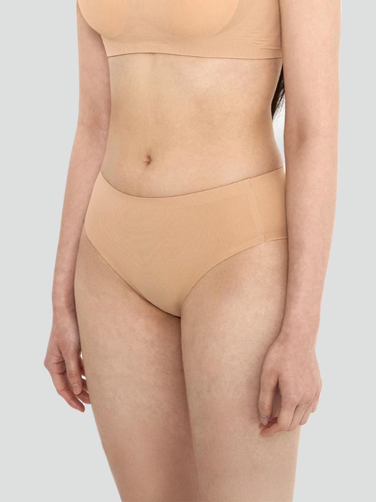 COOL FIT PANTY VOLUME FIT PLUS 高級舒適無痕三角內褲 [4 colors]