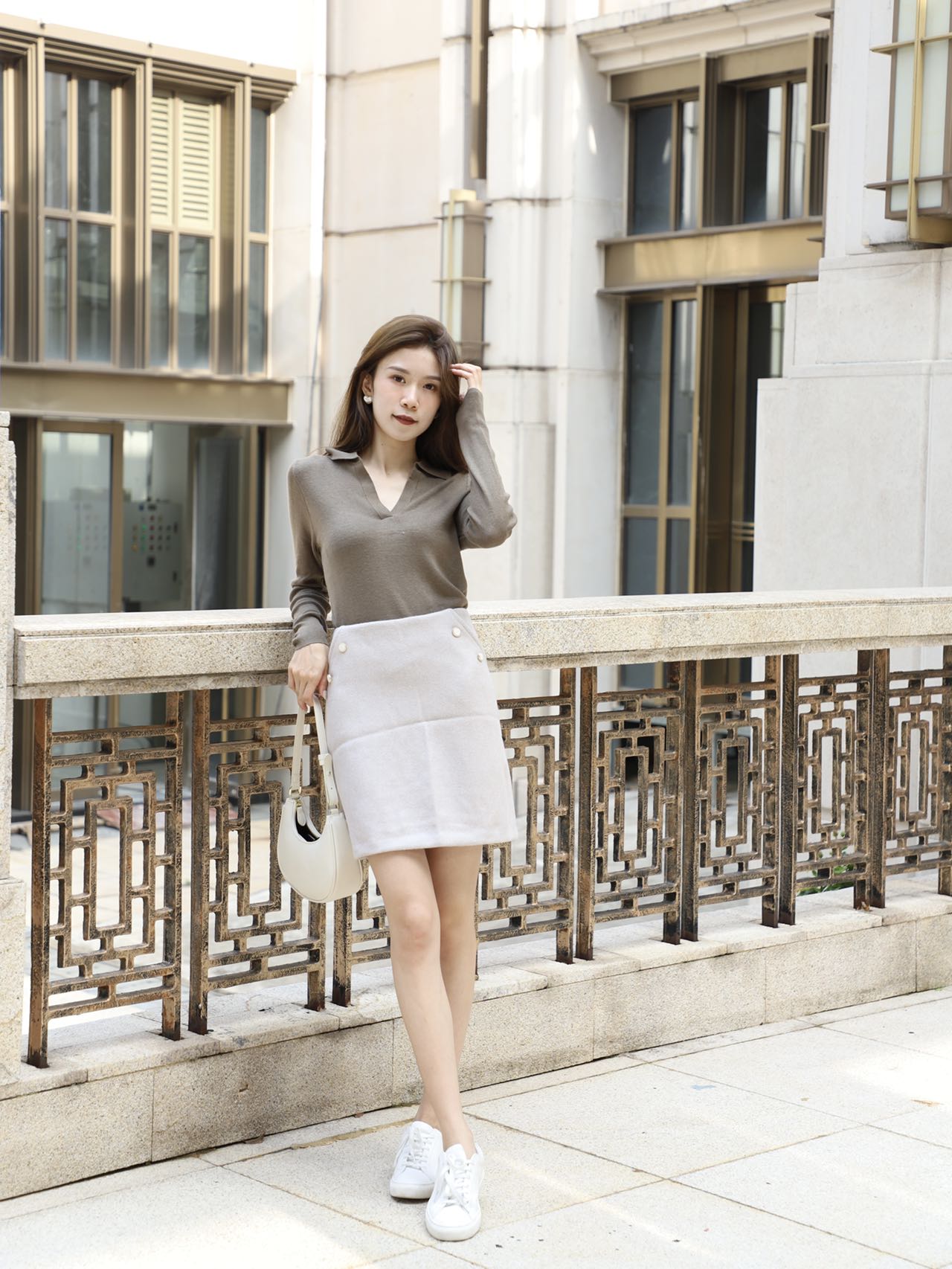Basic Collar Neck Long Sleeves T-Shirt