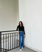V neck strapped knit top