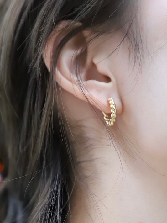 Twisted Hoop Earrings