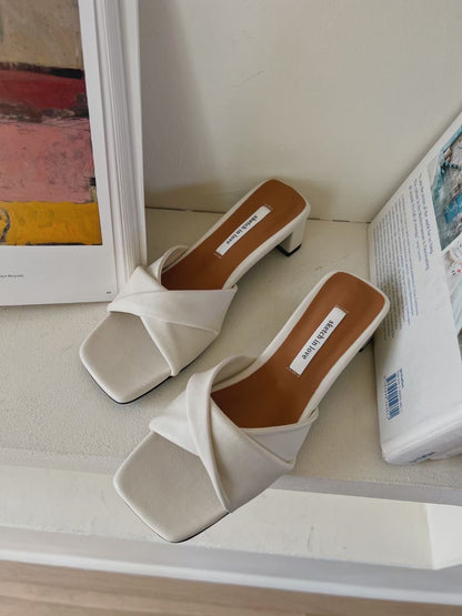 Basic Ribbon Sandals